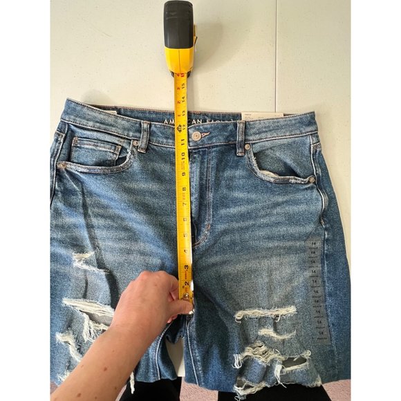 American Eagle Womens Blue Ripped Mom Jeans SIze 14 Stretch Distressed Denim - Picture 9 of 13